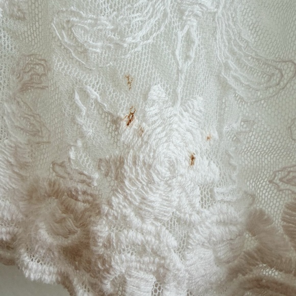 Elegant Sheer Lace Robe - White - Picture 11 of 12